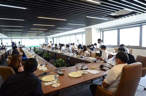 MMC okays reso setting NCR LGUs' work hrs from 7 a.m. to 4 p.m..